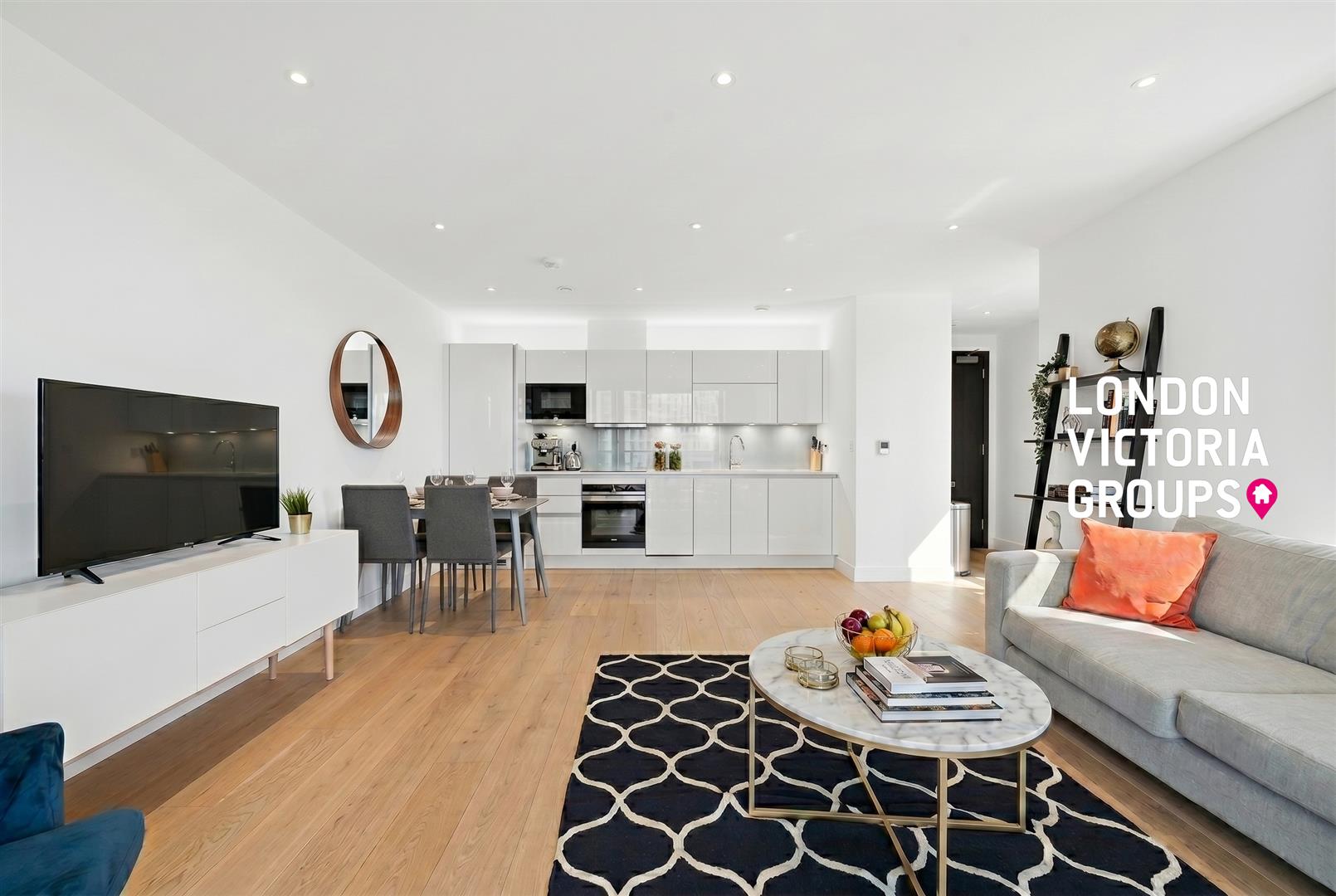 1 bed property in Heritage Tower, 118 East Ferry Road, London